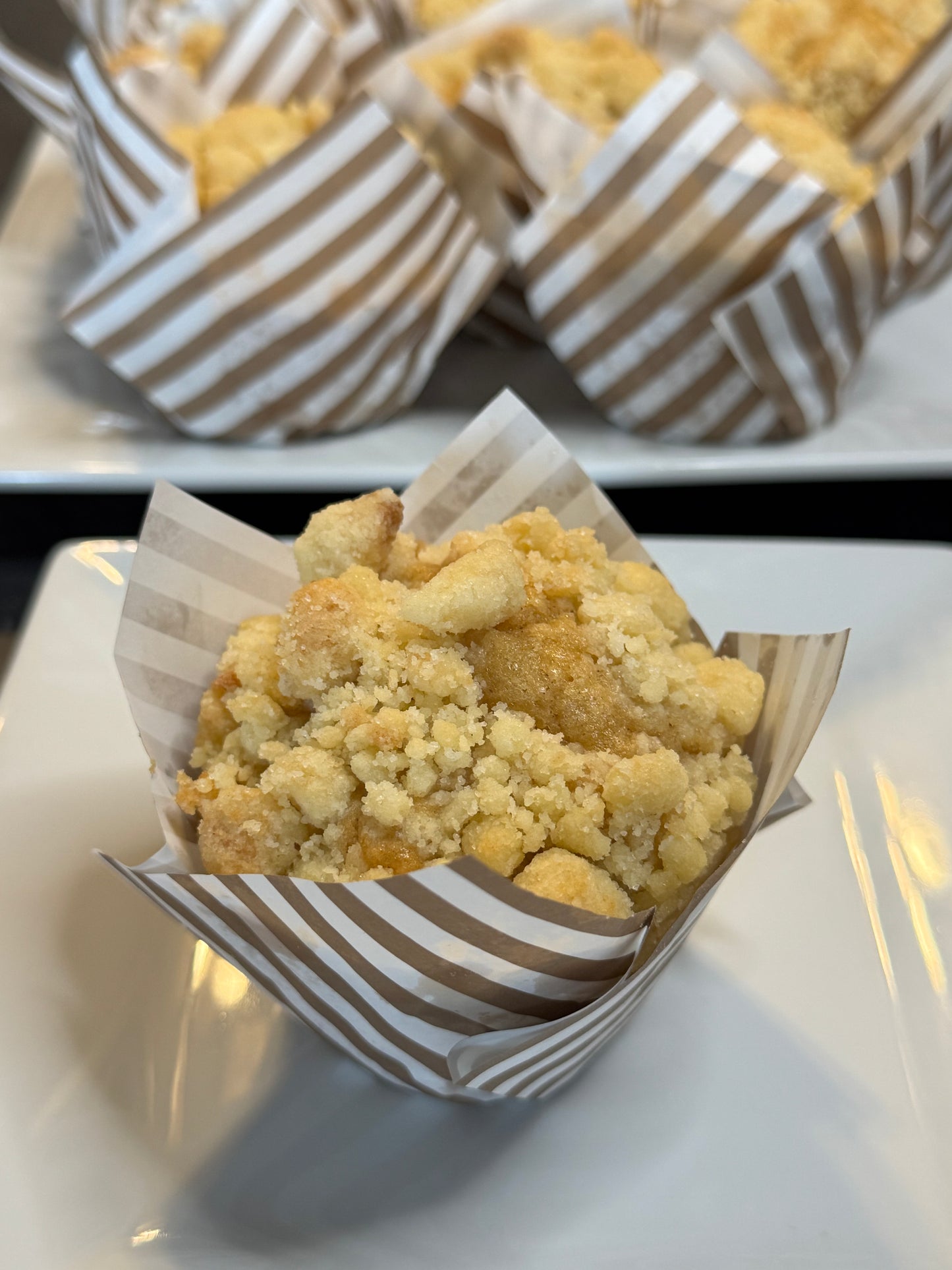 Peach Cobbler Muffins